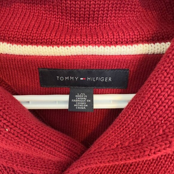 Tommy Hilfiger Sweater in Excellent Condition - Picture 6 of 7